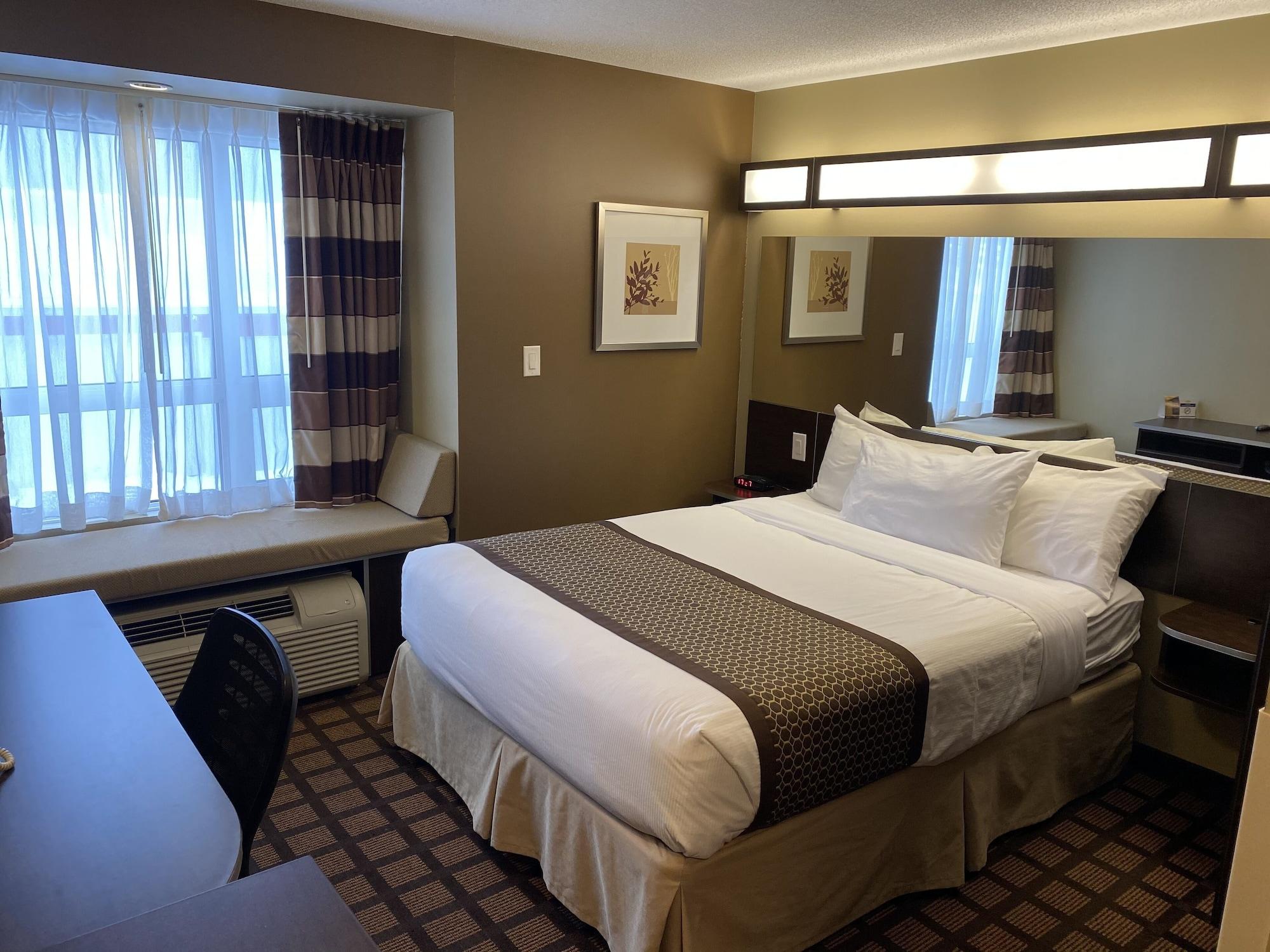 Microtel Inn & Suites By Wyndham - Timmins Exterior photo